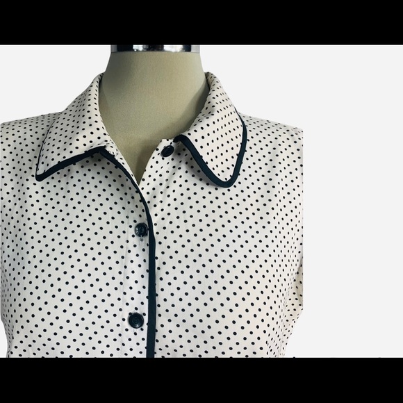 Reitmans white and black polka dots top Sise M - Picture 4 of 6